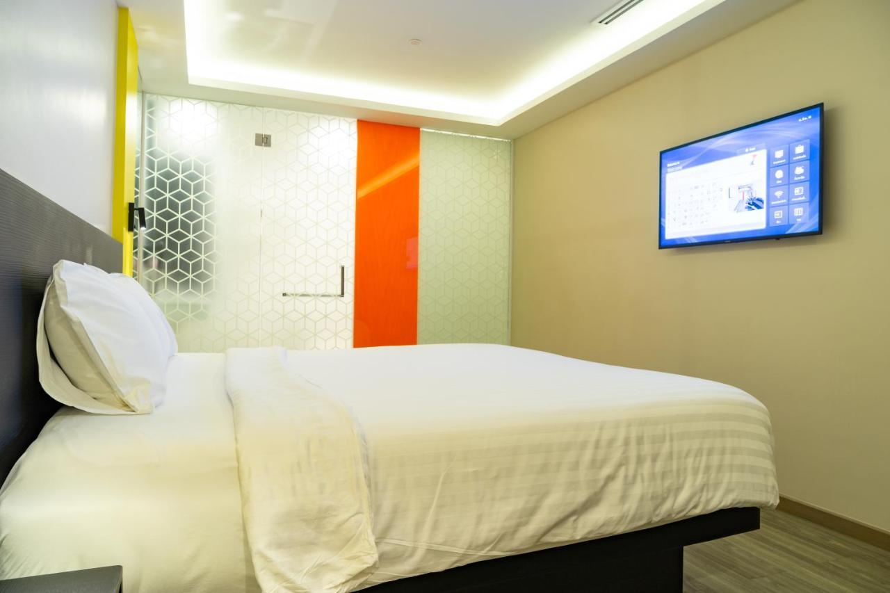 Hotel Z Zpaze กรุงเทพมหานคร ภายนอก รูปภาพ